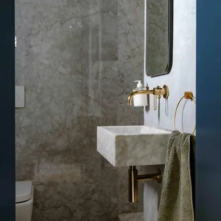 公寓 Brand New Converted Valletta Loft 圣保罗湾城