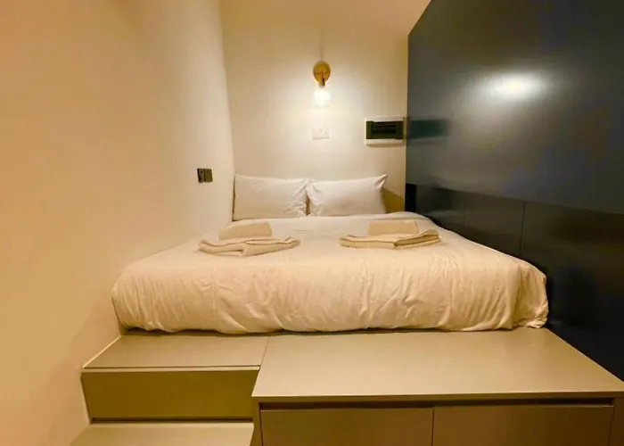 Апартаменты Brand New Converted Valletta Loft